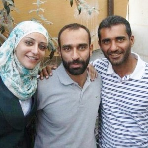 Shireen a la izquierda, Samer en el centro y Shadi a la derecha
